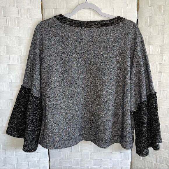 THML Women’s Bell Sleeve Sweater Size Small Metallic Sparkle Cropped Chic - Picture 13 of 14